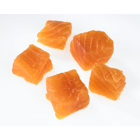 Salmon fillet cube 2,5kg chilled 02366111700009