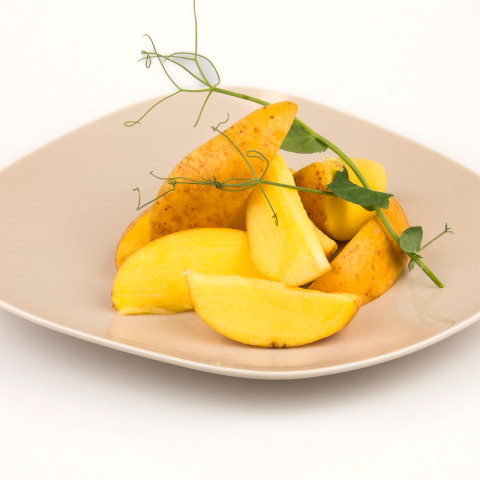 Potatis i klyftor med skal rå 5kg 06406600123400